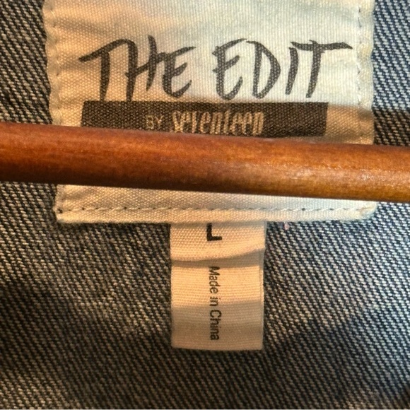 The Edit by Seventeen Button-Up Patch Denim Jean Jacket Girls Size Large - Picture 9 of 11